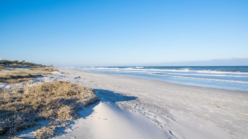 Live the Vacation Lifestyle with ICI Homes - 1 3