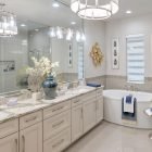 Bathtubs and Sinks
